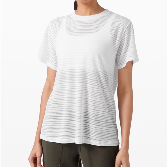 lulu lemon boyfriend tee